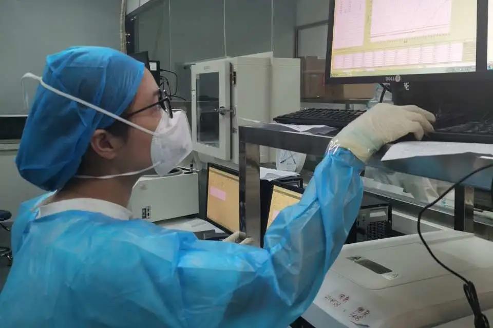 1632272942238057856.jpg 3.jpg