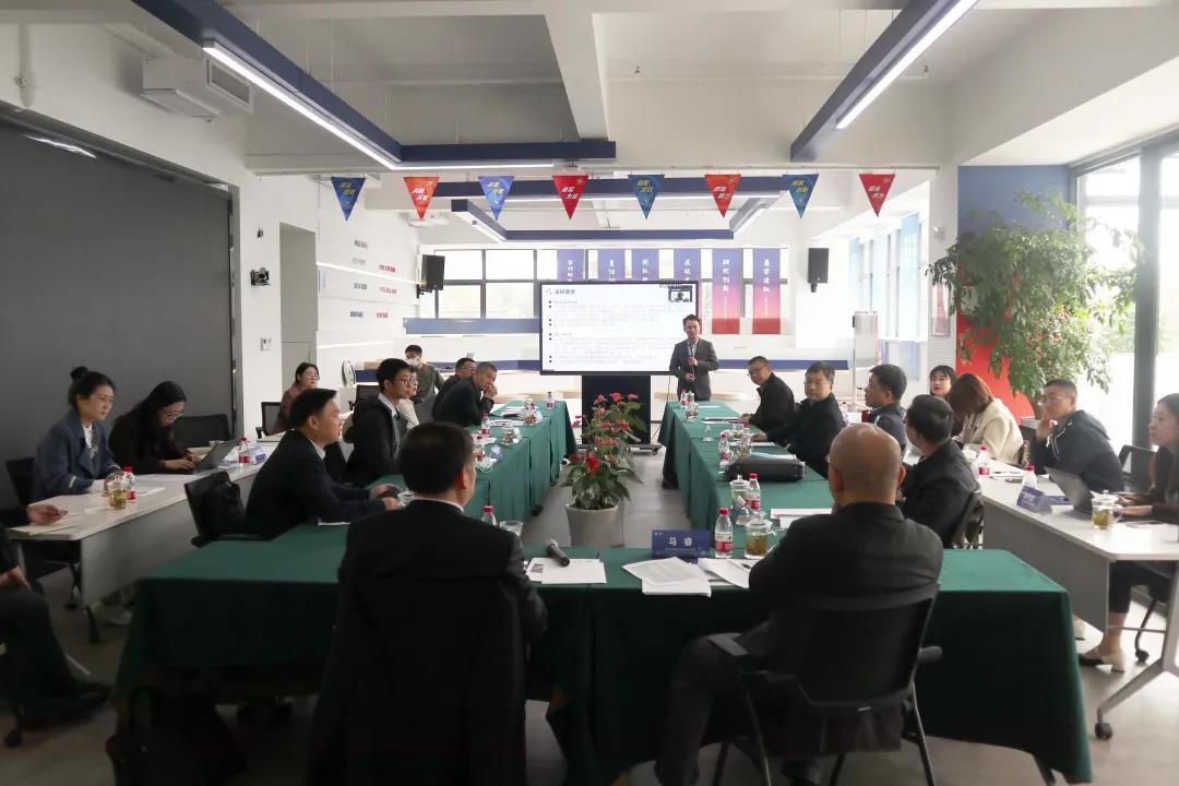 1636962754013002055.jpg 16.jpg