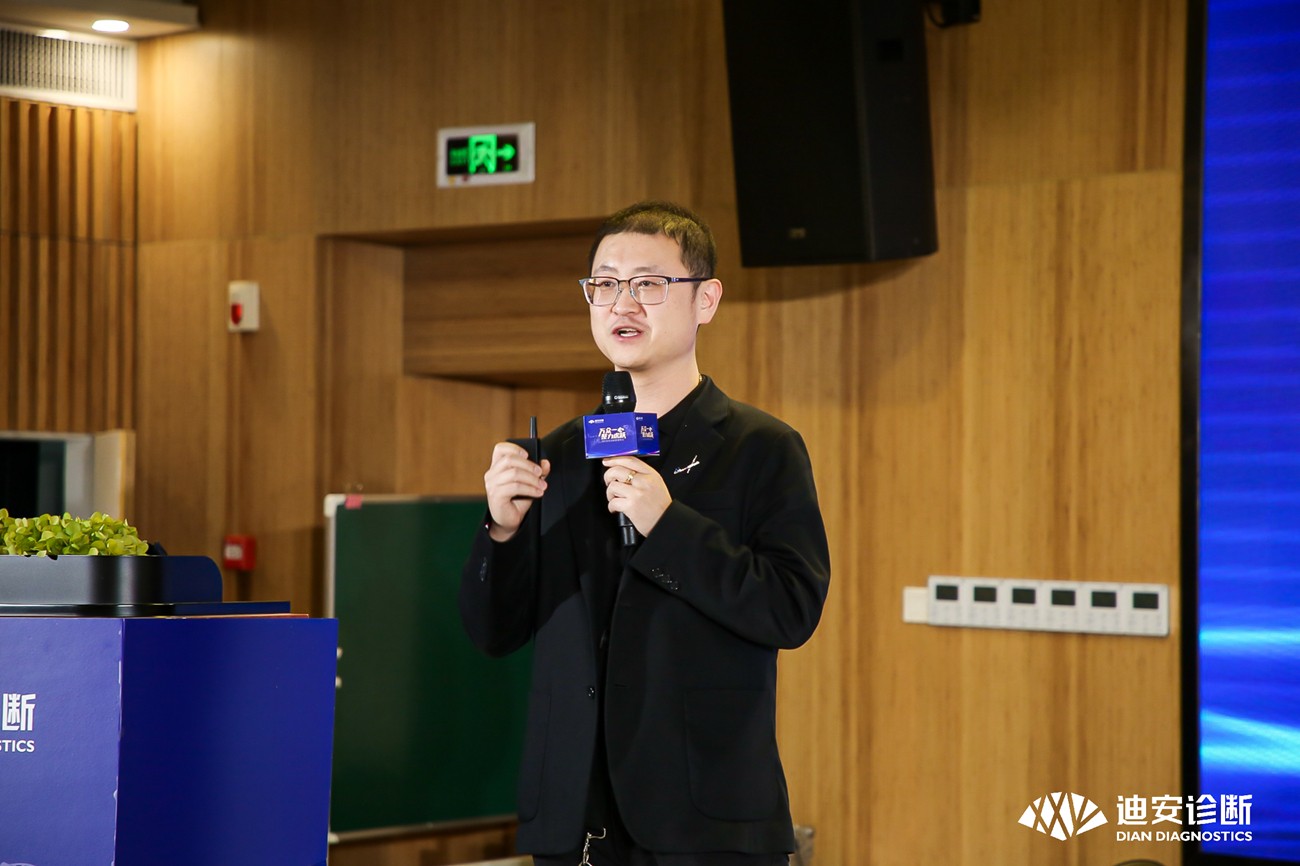 1641966591830023803.jpg 趙政_副本.jpg