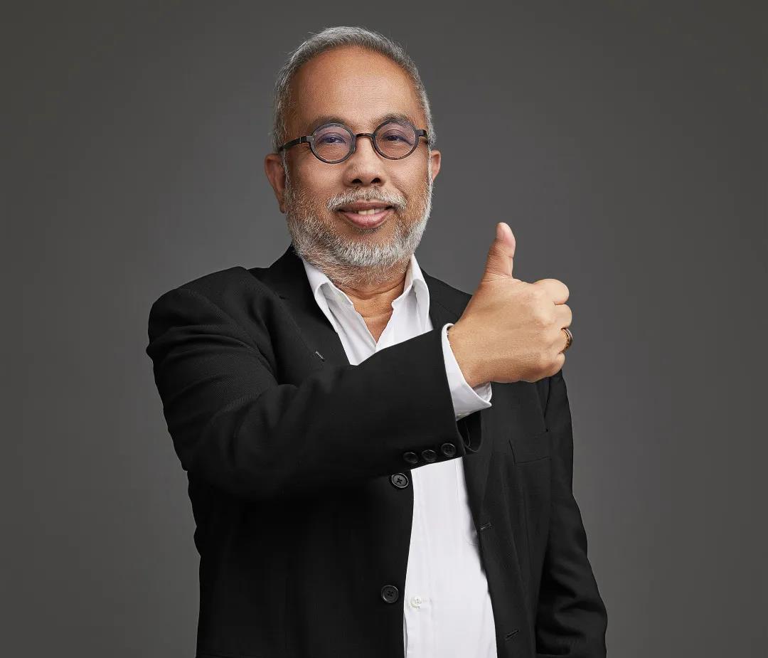 1644460632062007173.jpg 2.jpg